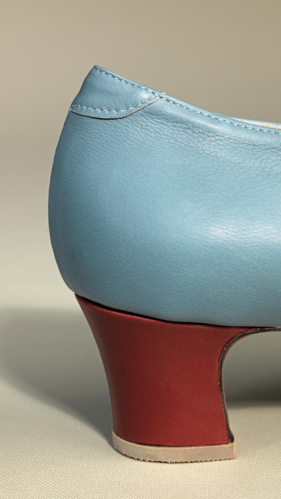 Heel 03